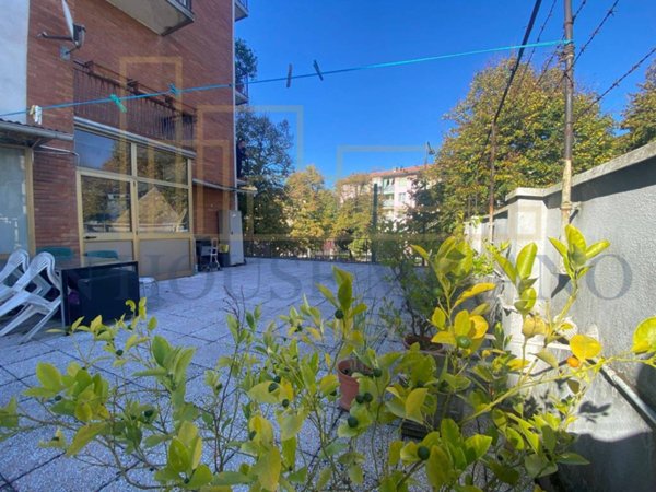 appartamento in vendita a Milano in zona Forlanini