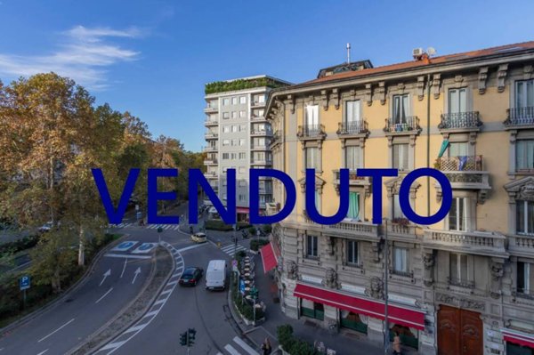 appartamento in vendita a Milano in zona Città Studi