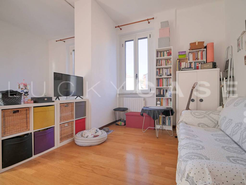 appartamento in vendita a Milano in zona Bovisa