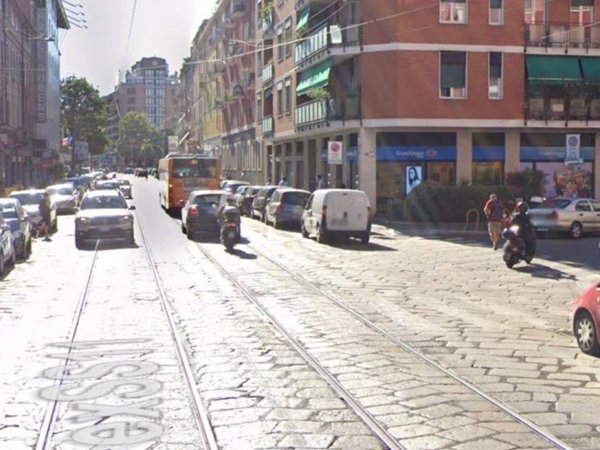 negozio in vendita a Milano in zona San Siro