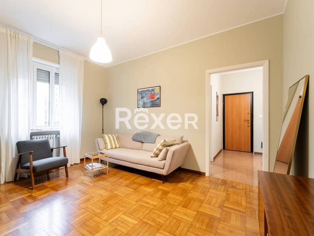 appartamento in vendita a Milano in zona Solari