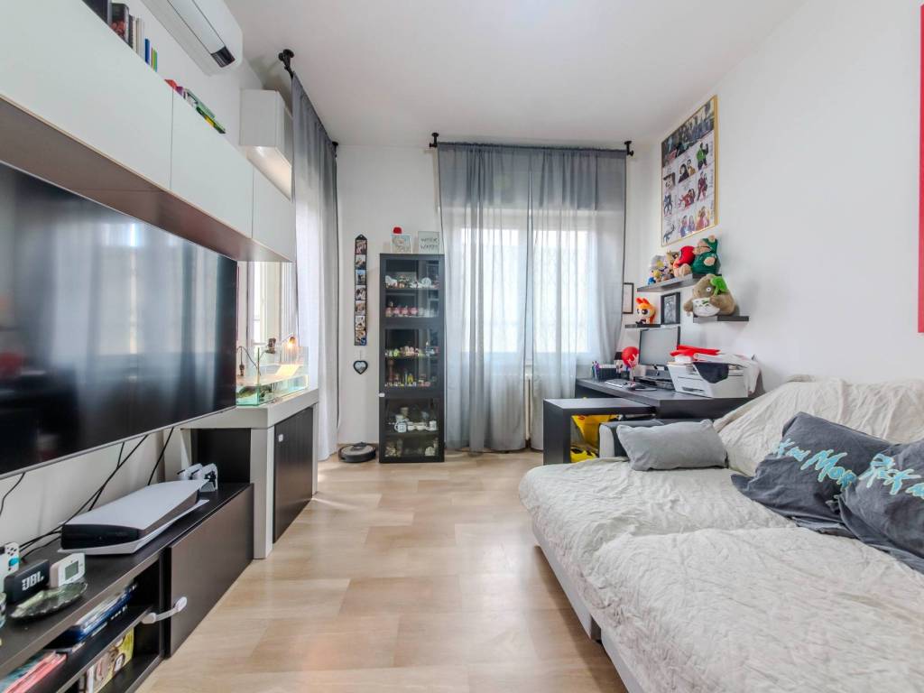 appartamento in vendita a Milano in zona Affori