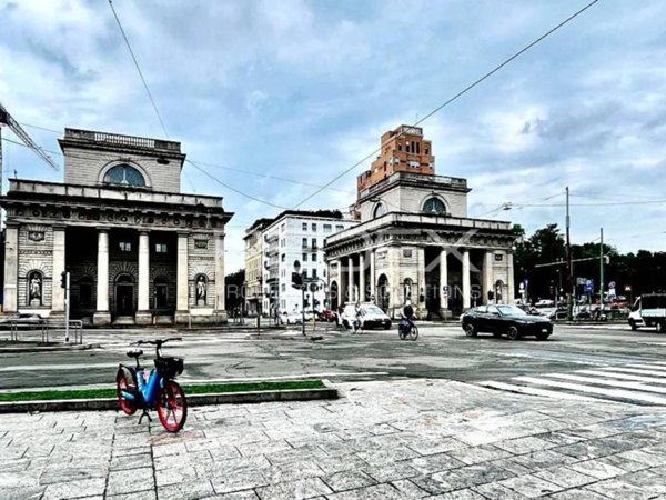 appartamento in vendita a Milano in zona Porta Venezia