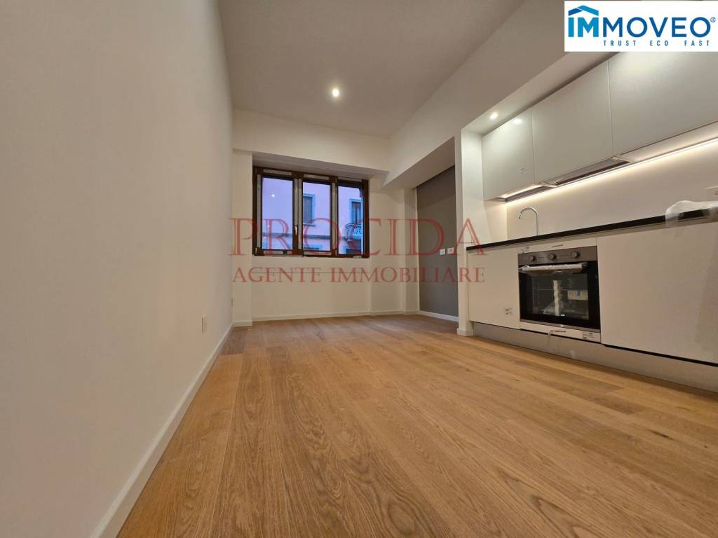 appartamento in vendita a Milano in zona Solari