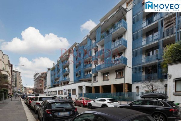 appartamento in vendita a Milano in zona Solari