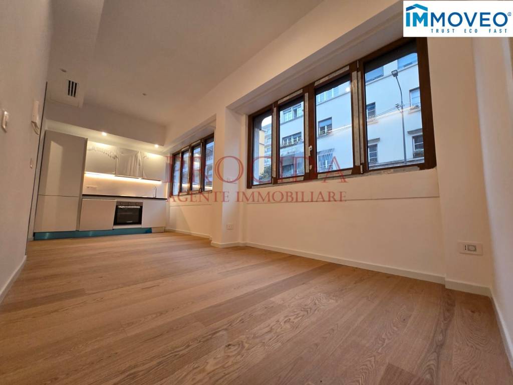 appartamento in vendita a Milano in zona Solari