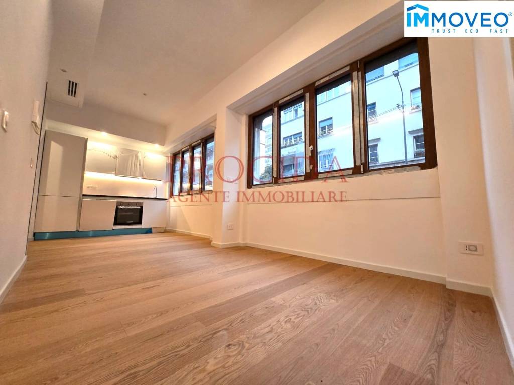 appartamento in vendita a Milano in zona Solari