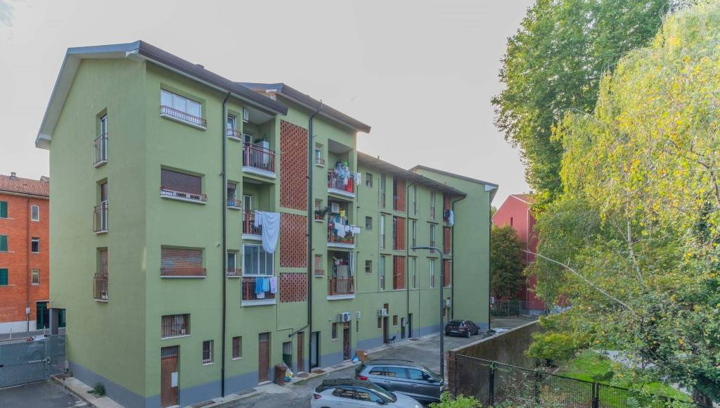 appartamento in vendita a Milano in zona Quarto Oggiaro