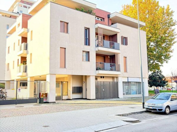 appartamento in vendita a Milano in zona Bovisa
