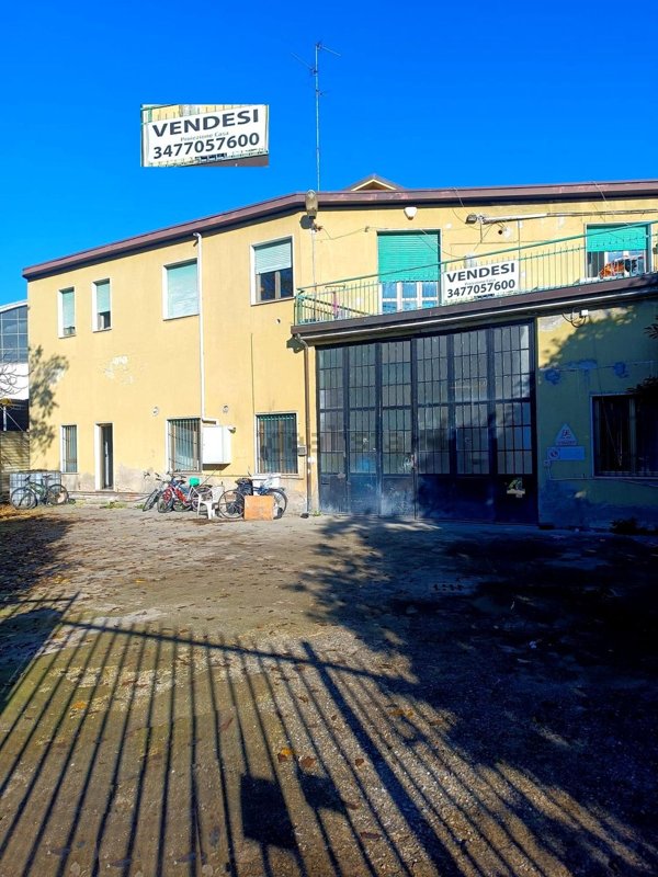 appartamento in vendita a Milano in zona Affori