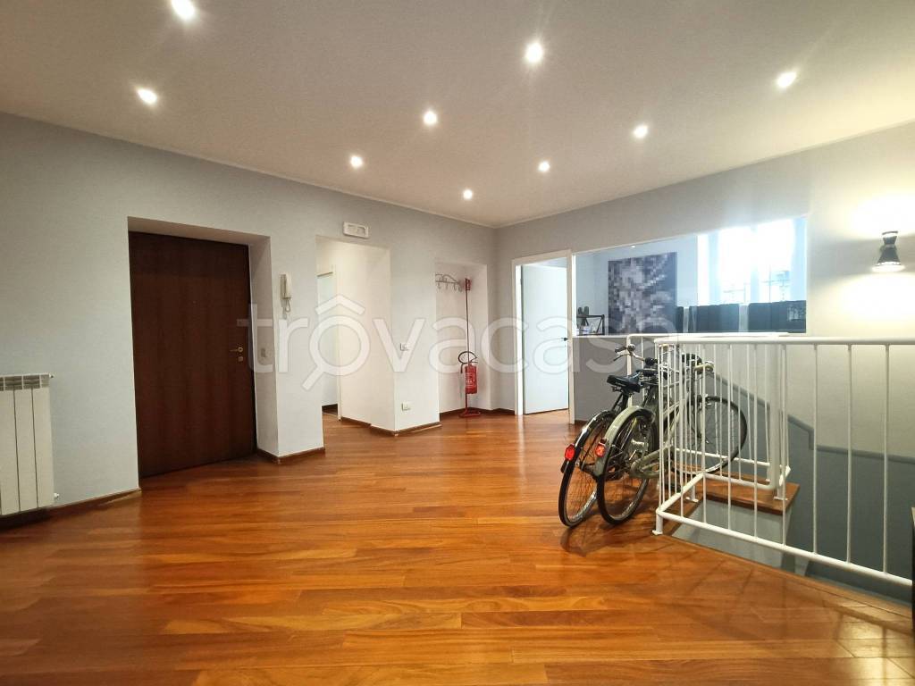 casa indipendente in vendita a Milano in zona Sempione