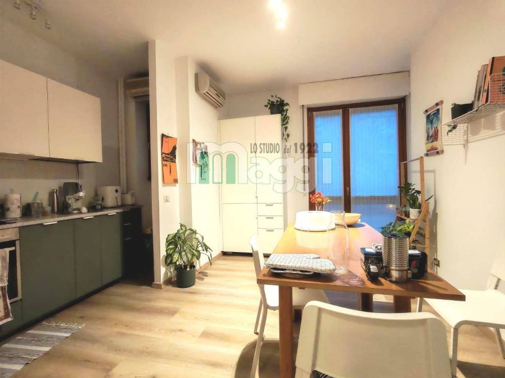 appartamento in vendita a Milano in zona Porta Vittoria