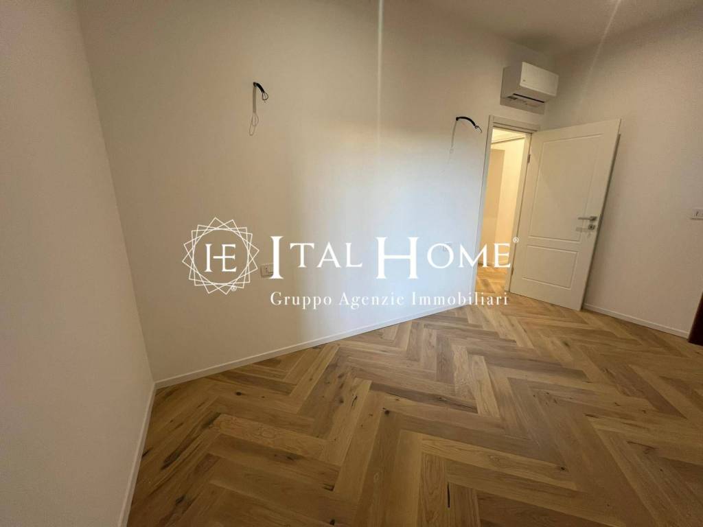 appartamento in vendita a Milano in zona Isola