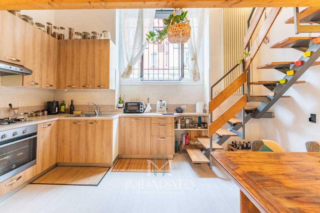 appartamento in vendita a Milano in zona Isola