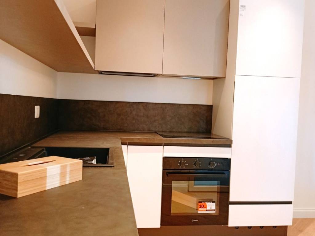 appartamento in vendita a Milano in zona Guastalla