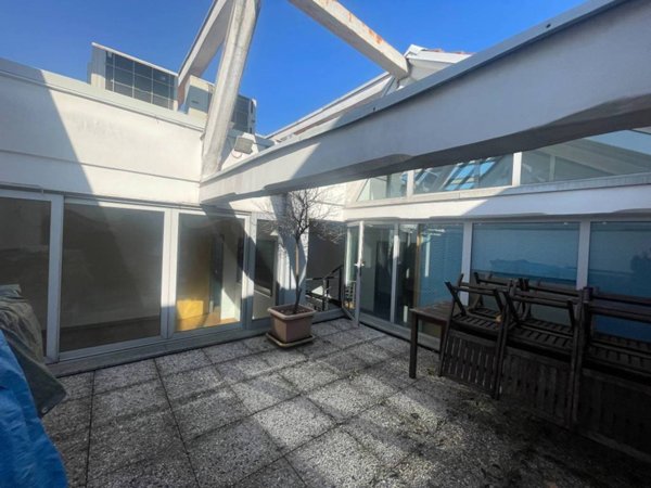 appartamento in vendita a Milano in zona Famagosta