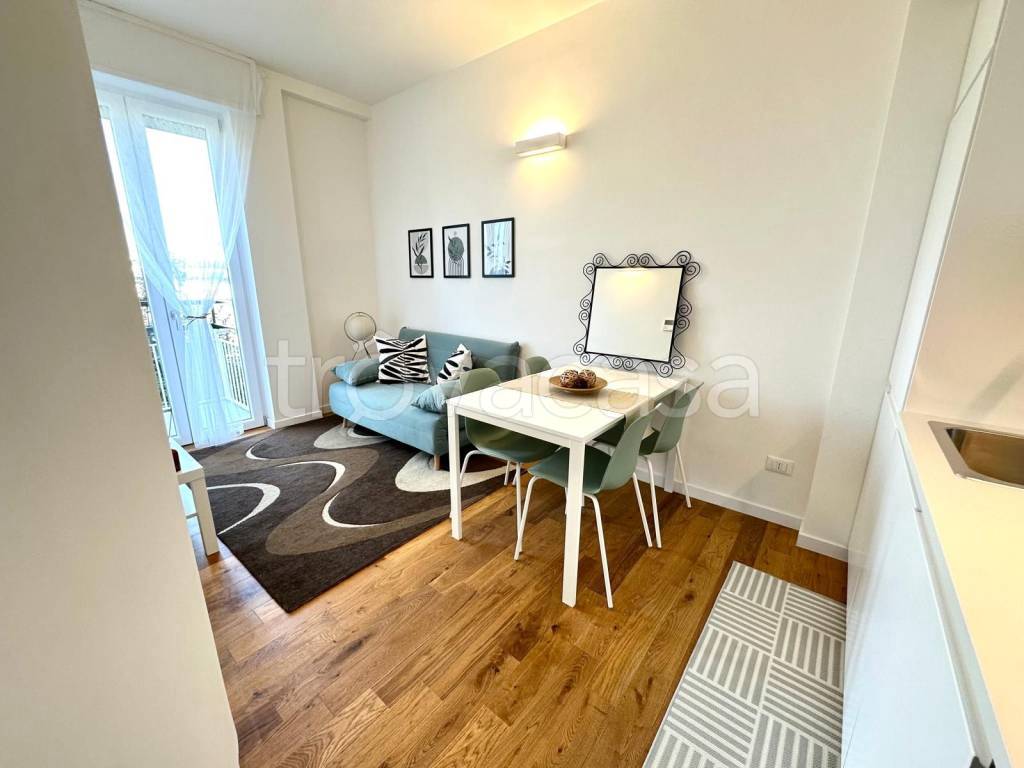 appartamento in vendita a Milano in zona Città Studi