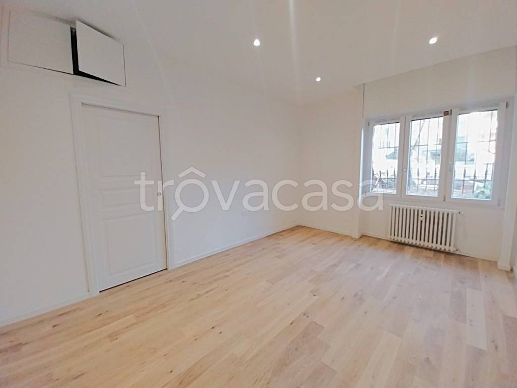 appartamento in vendita a Milano in zona Porta Romana