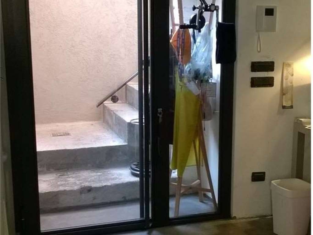 locale commerciale in vendita a Milano