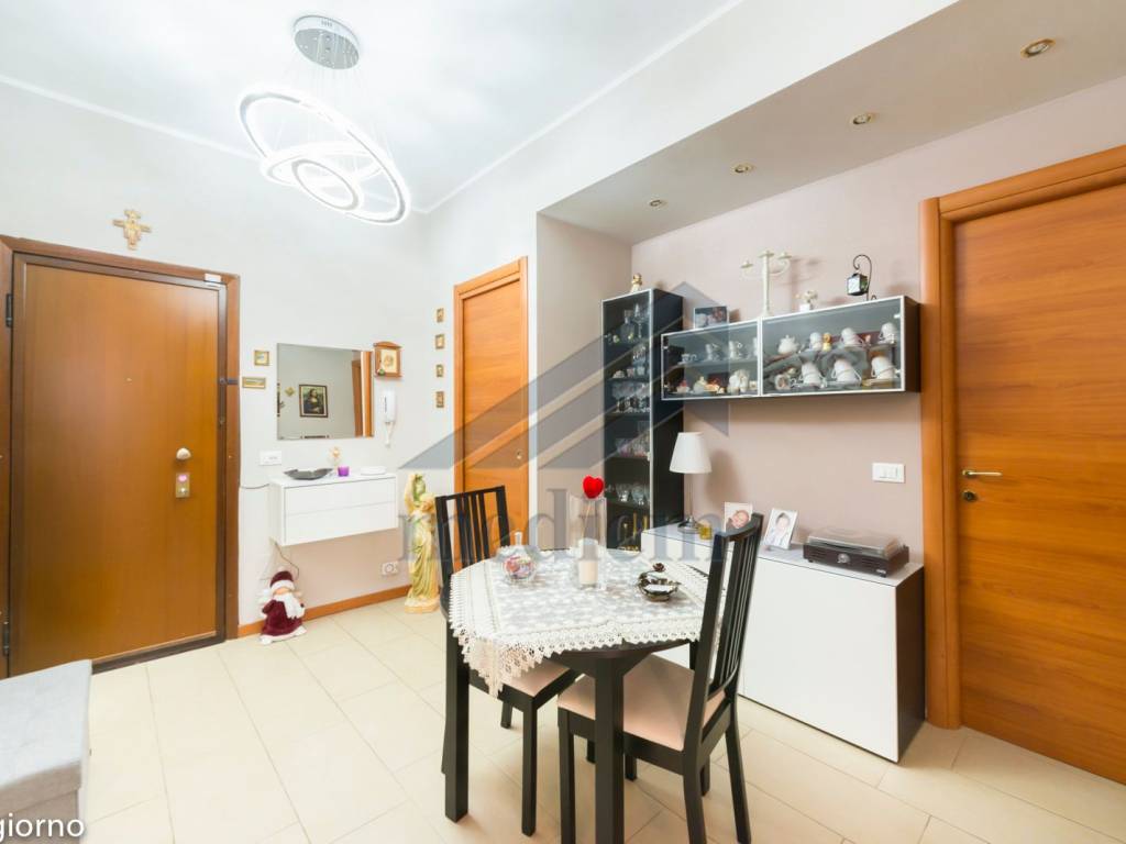 appartamento in vendita a Milano in zona Garegnano