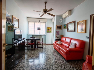 appartamento in vendita a Milano in zona Quarto Oggiaro