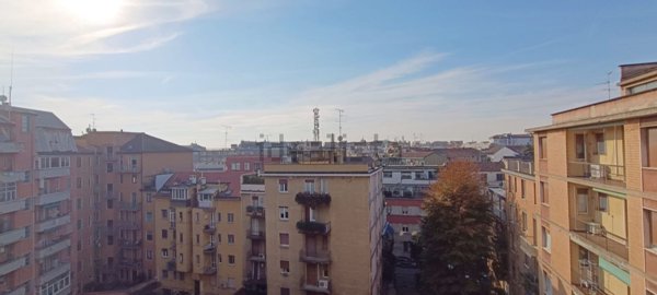 appartamento in vendita a Milano in zona Città Studi