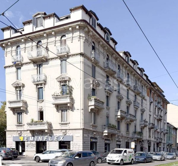 appartamento in vendita a Milano in zona Bovisa