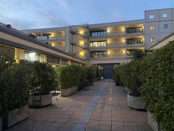 appartamento in vendita a Milano in zona Vigentino