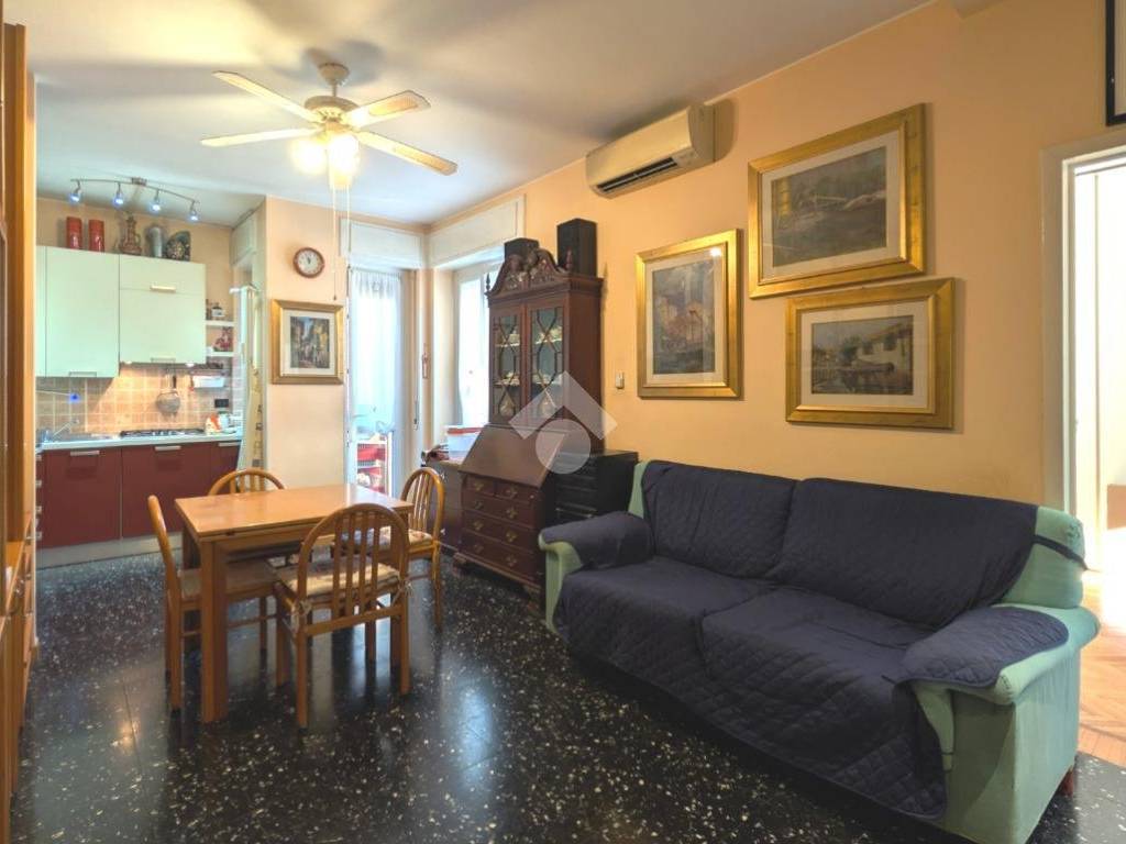 appartamento in vendita a Milano in zona Città Studi