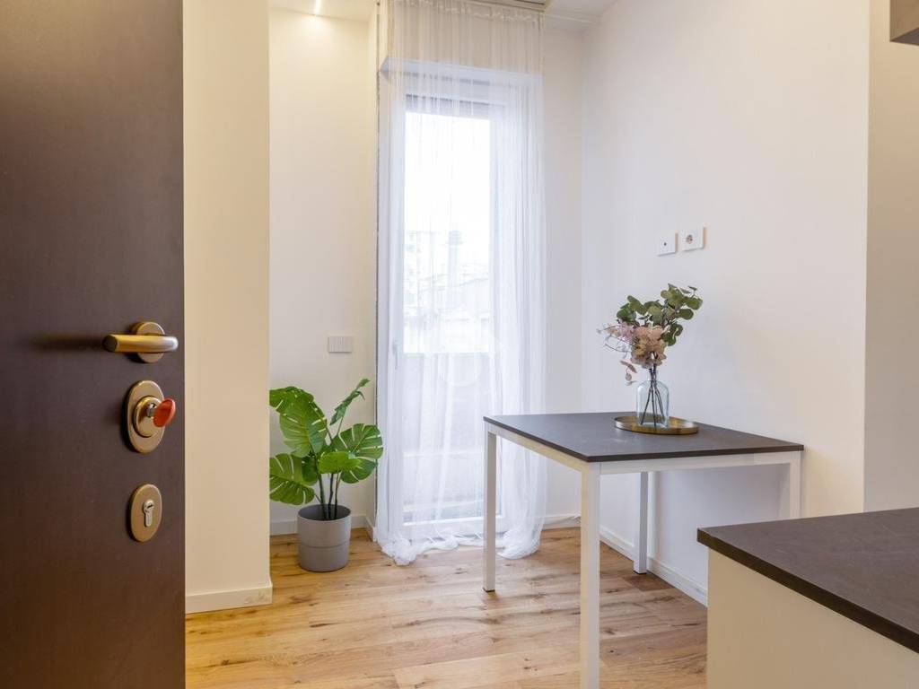 appartamento in vendita a Milano in zona Loreto