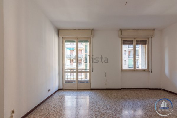 appartamento in vendita a Milano in zona Cadorna