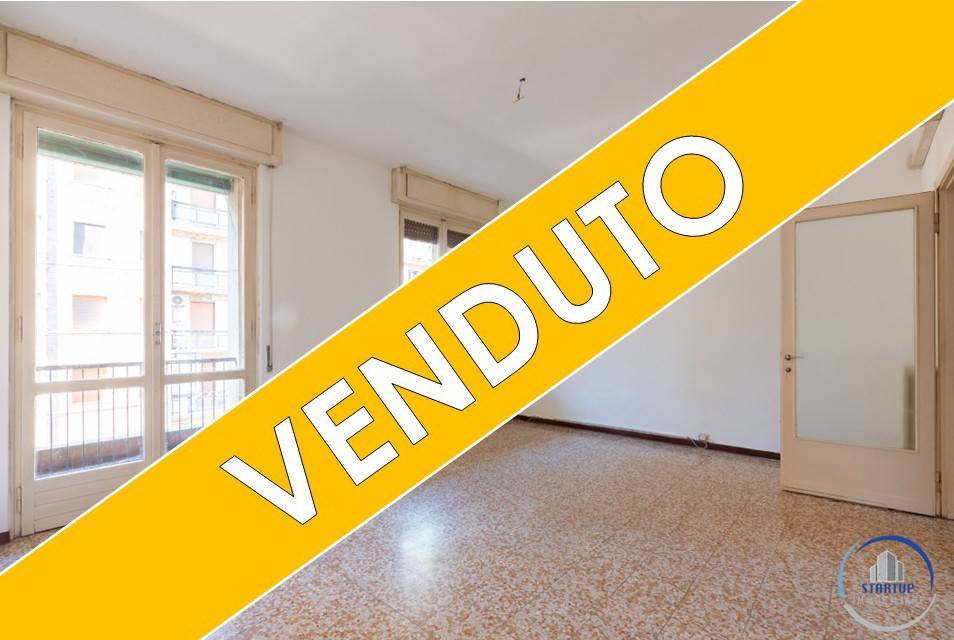 appartamento in vendita a Milano in zona Cadorna