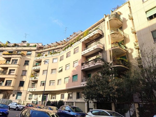 appartamento in vendita a Milano in zona Centro Direzionale
