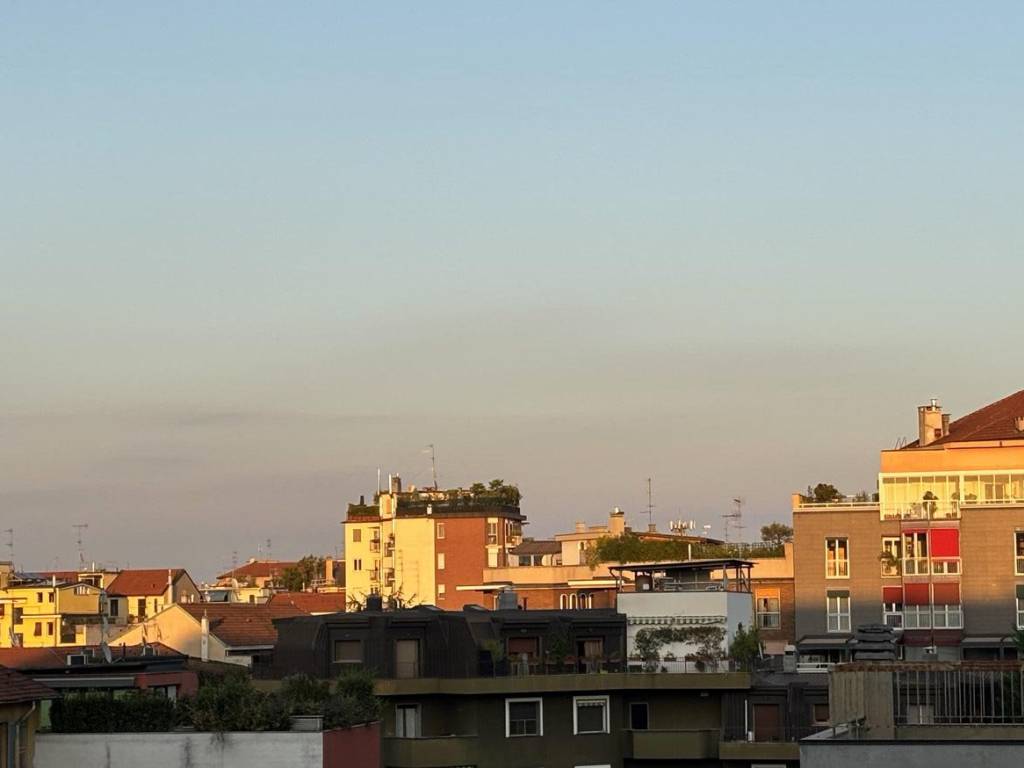 appartamento in vendita a Milano in zona Città Studi