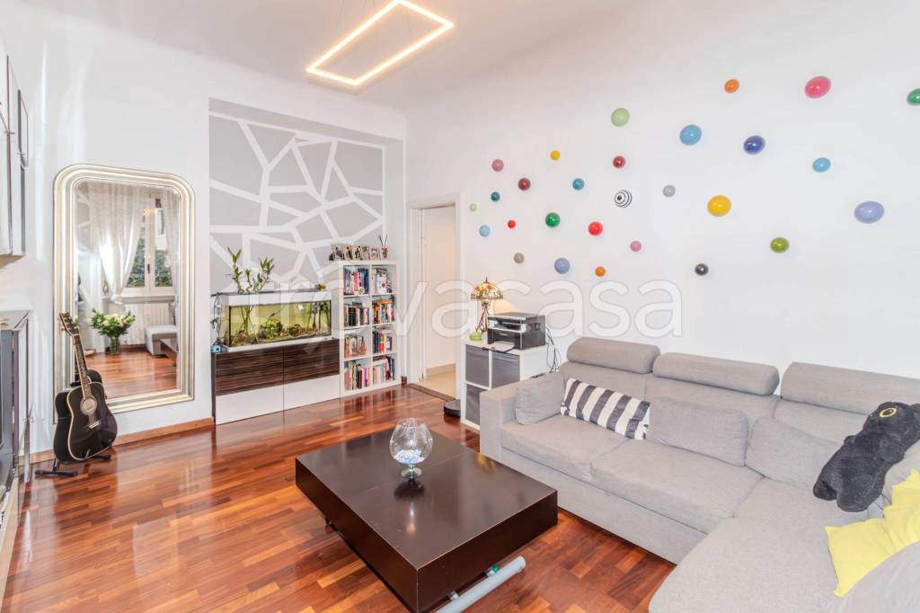 appartamento in vendita a Milano in zona Città Studi