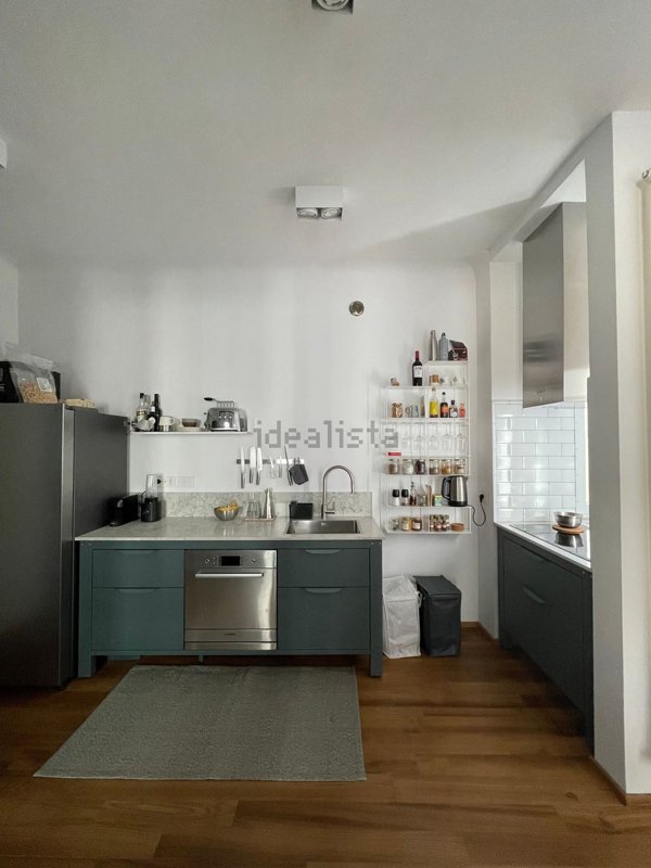 appartamento in vendita a Milano in zona Porta Vittoria