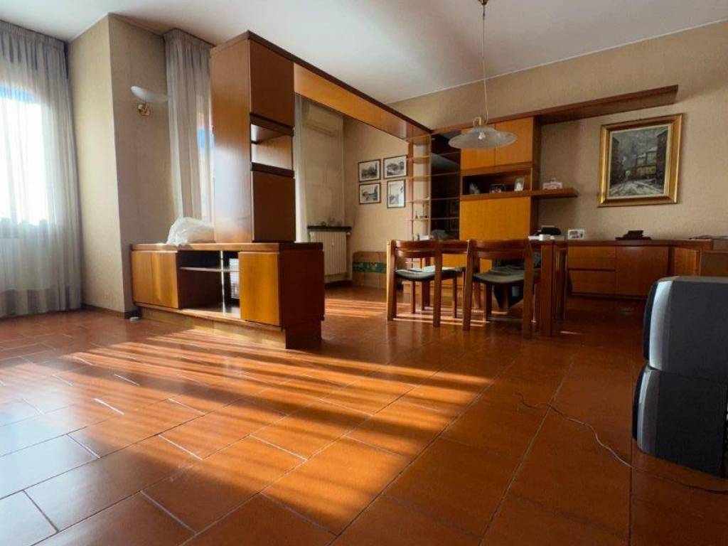 appartamento in vendita a Milano in zona Ponte Lambro