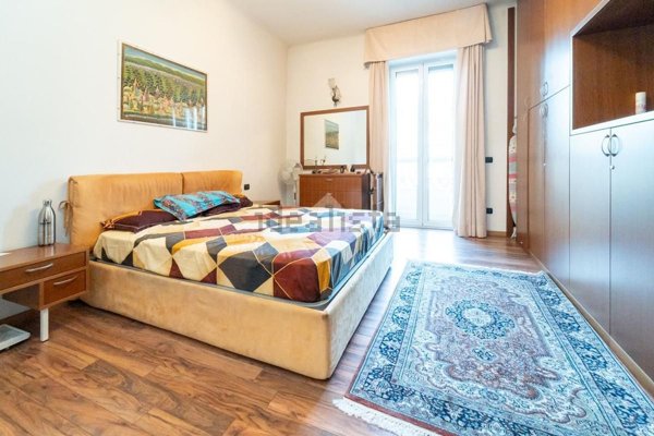 appartamento in vendita a Milano in zona Guastalla