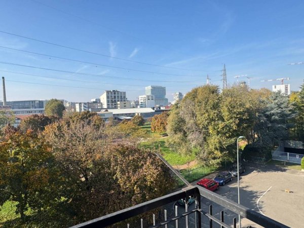 appartamento in vendita a Milano in zona Corvetto