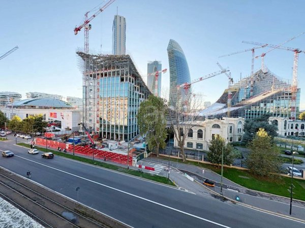 appartamento in vendita a Milano in zona Sempione