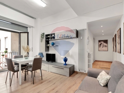 appartamento in vendita a Milano in zona Centro Direzionale