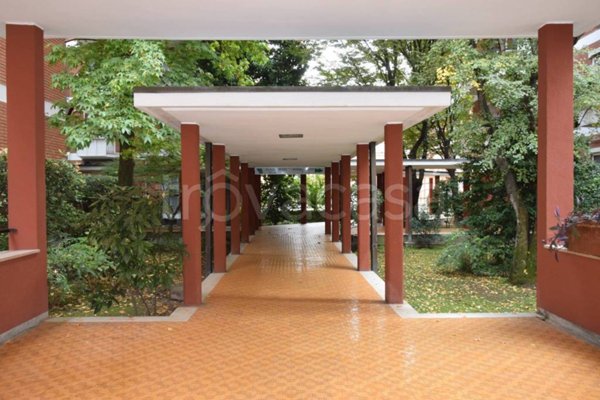 appartamento in vendita a Milano in zona Sempione