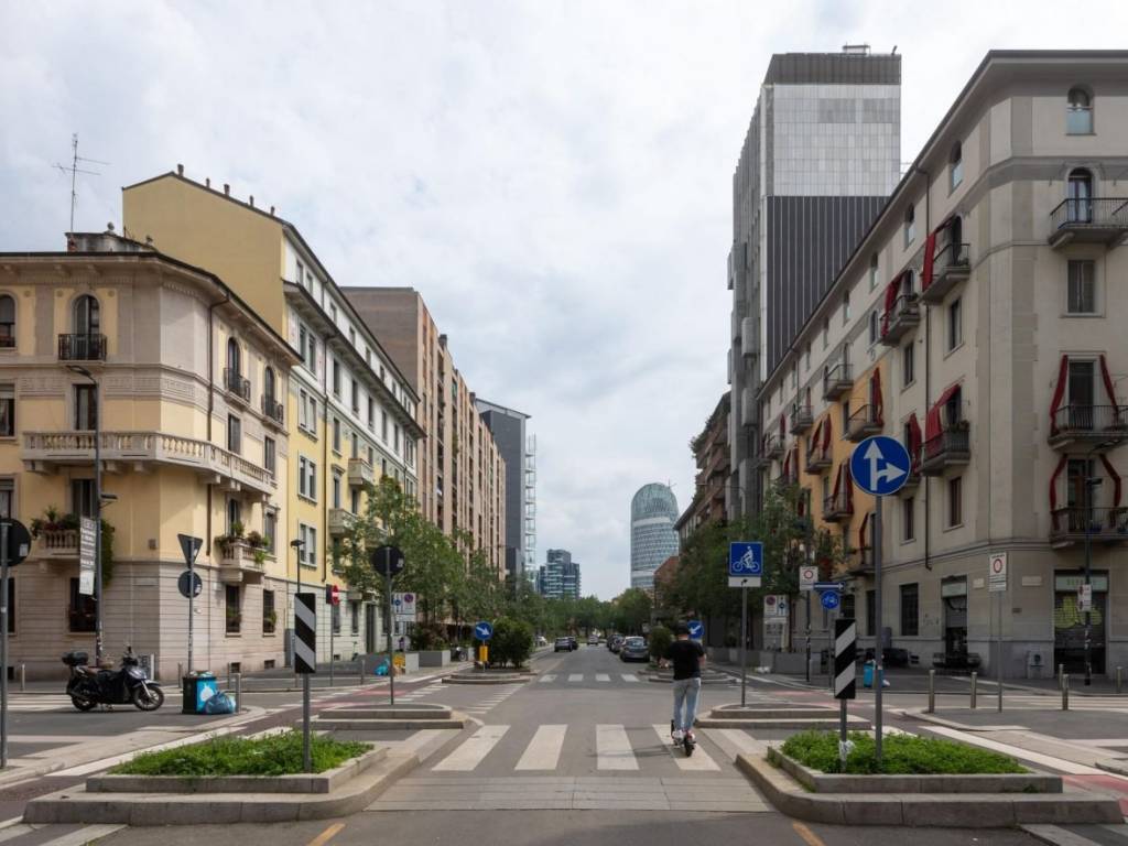 appartamento in vendita a Milano in zona Isola