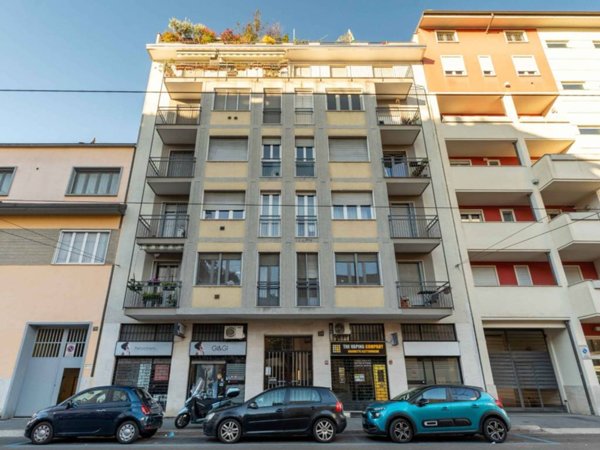 appartamento in vendita a Milano in zona Stadera
