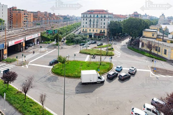 appartamento in vendita a Milano in zona Casoretto
