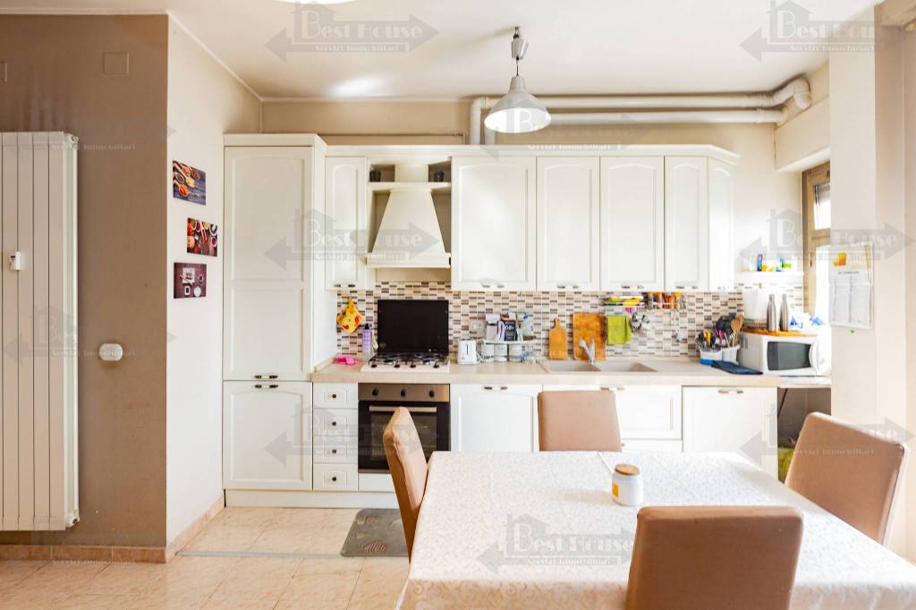 appartamento in vendita a Milano in zona Centro Storico