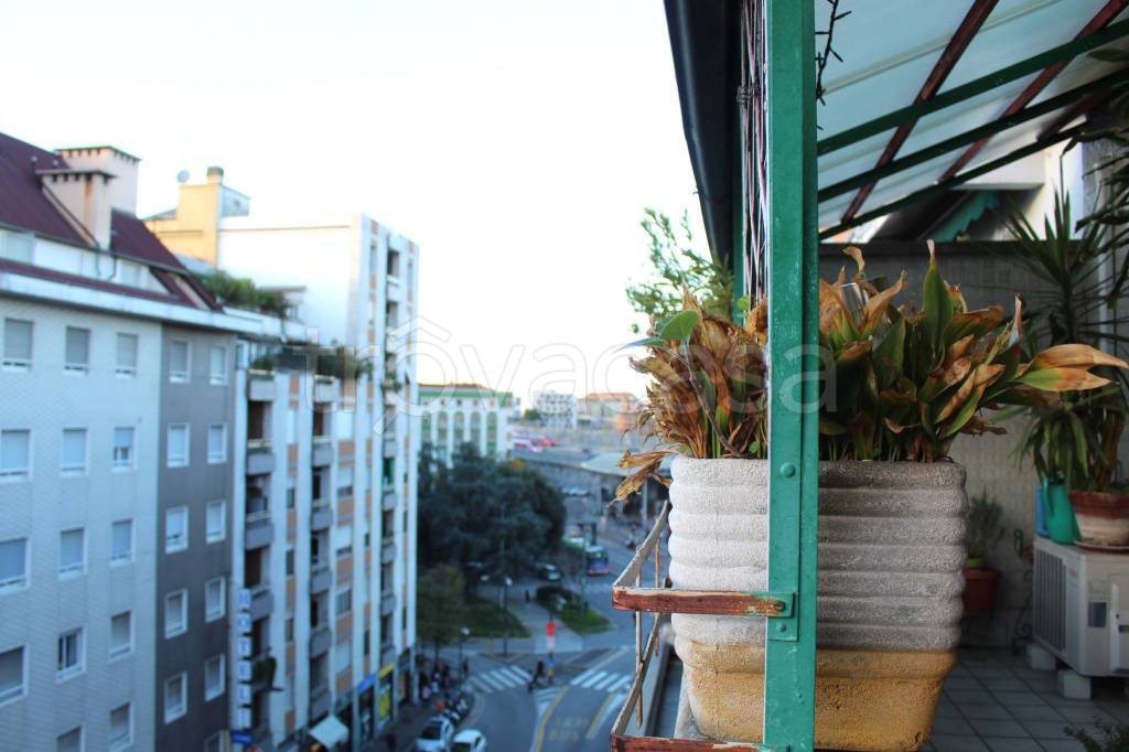 appartamento in vendita a Milano in zona Città Studi