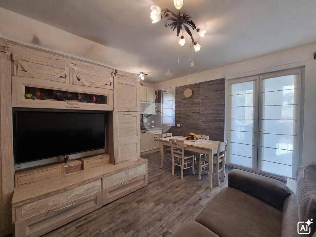 appartamento in vendita a Milano in zona Affori