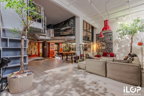 appartamento in vendita a Milano in zona Solari