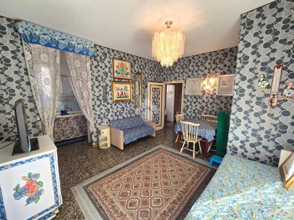 appartamento in vendita a Milano in zona Comasina